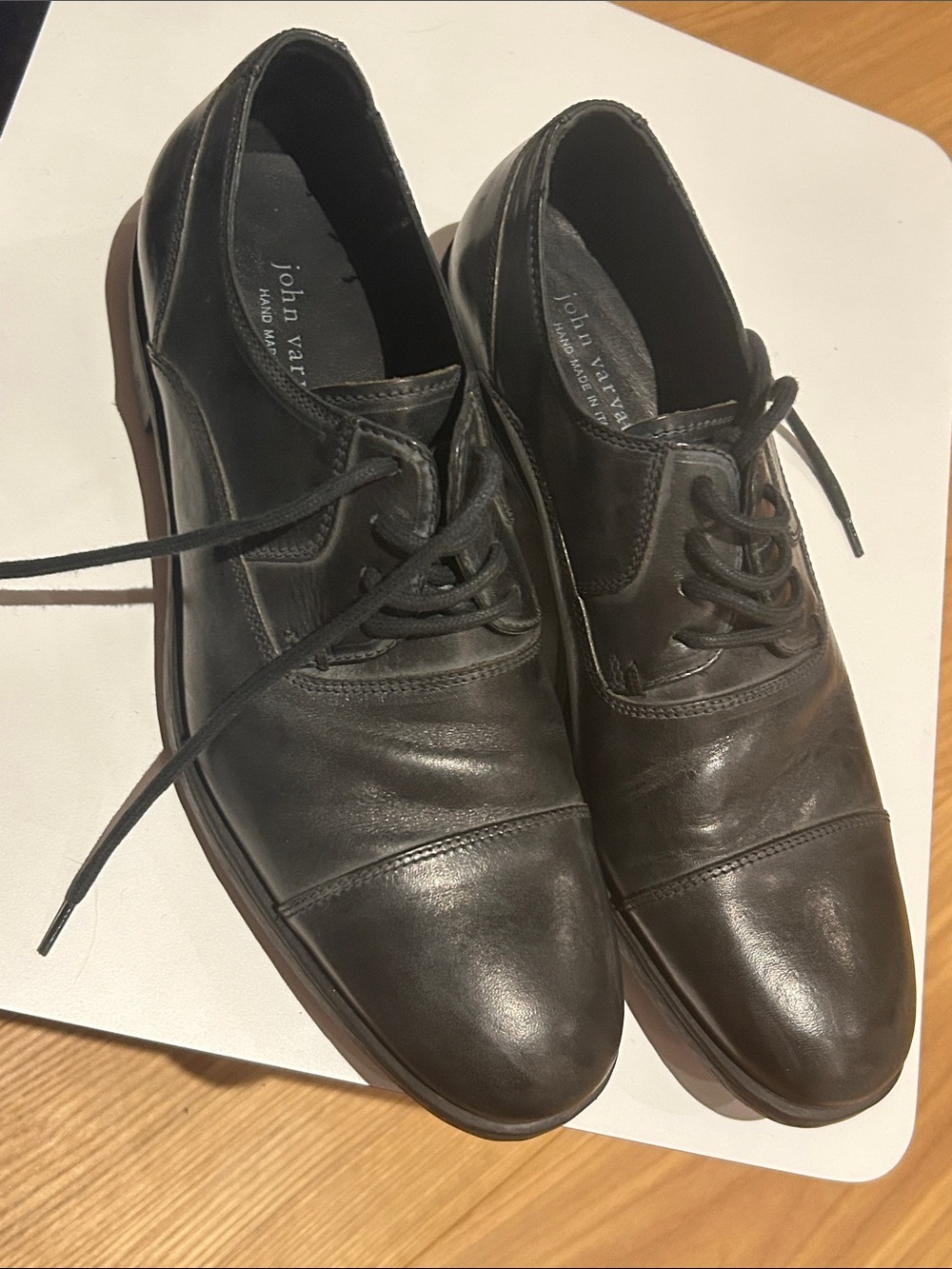 John Varvatos Men's black Leather Cap-Toe Derby Shoes